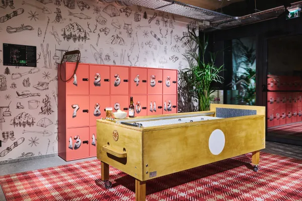 Moxy Annecy 