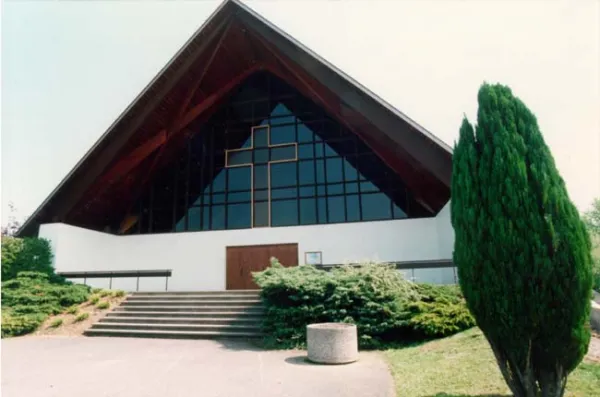 Notre Dame de Lourdes