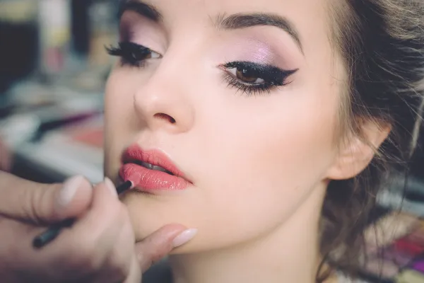 Institut de beauté - Maquillage