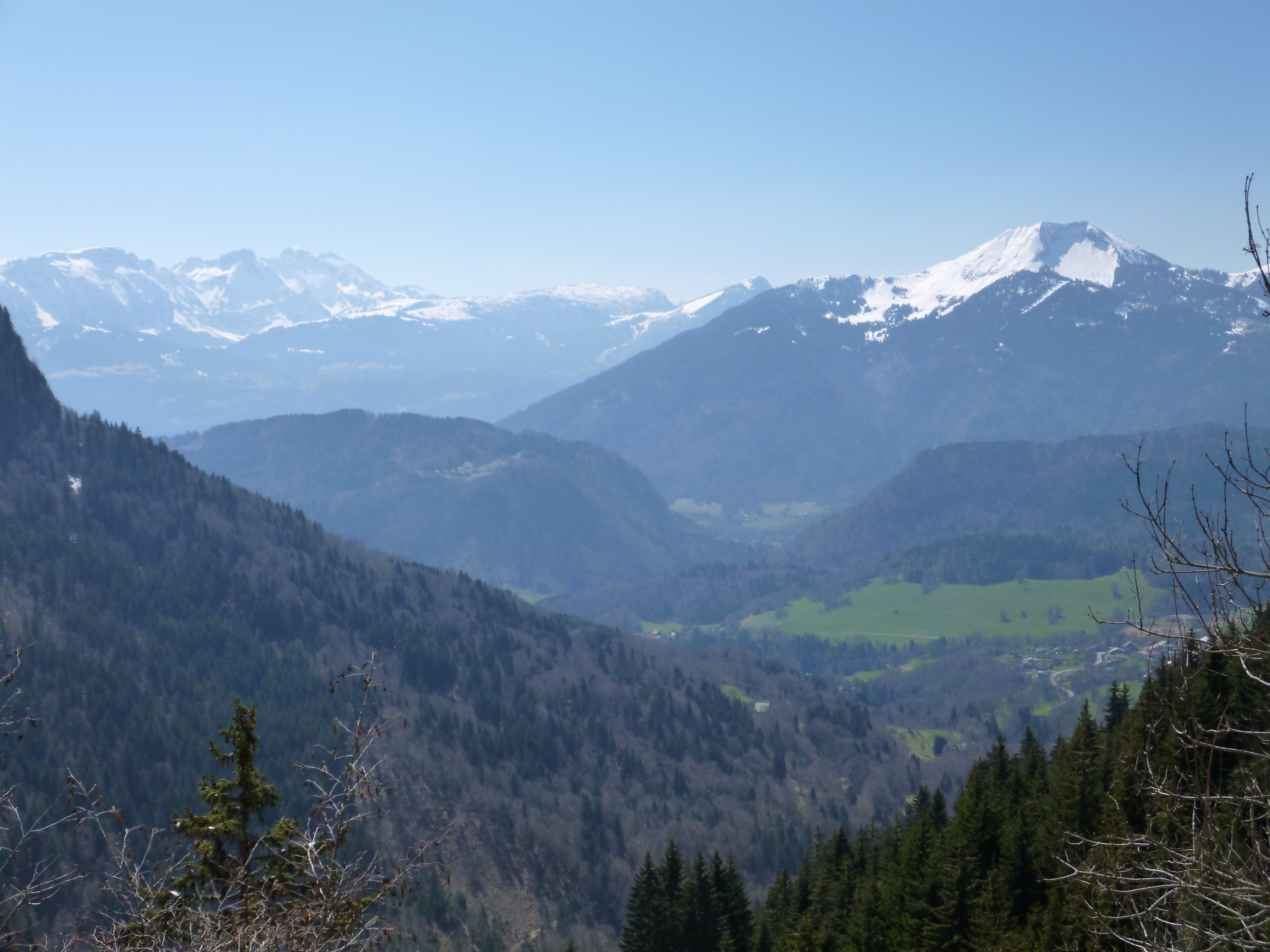 Panorama depuis la route de Sommand à Mieussy