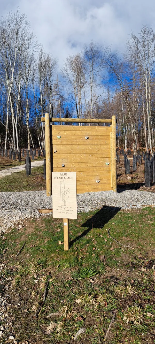 agrès parcours santé